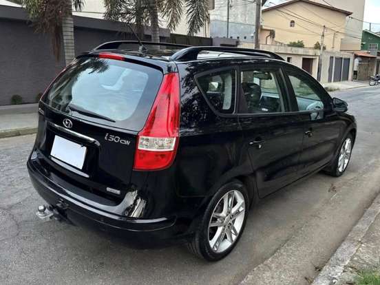 HYUNDAI-I30 CW-2.0 MPFI GLS 16V GASOLINA 4P MANUAL HYUNDAI-I30 CW-2011