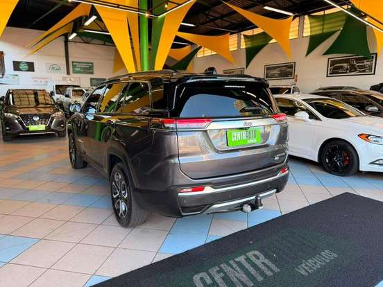 JEEP-COMMANDER-2022