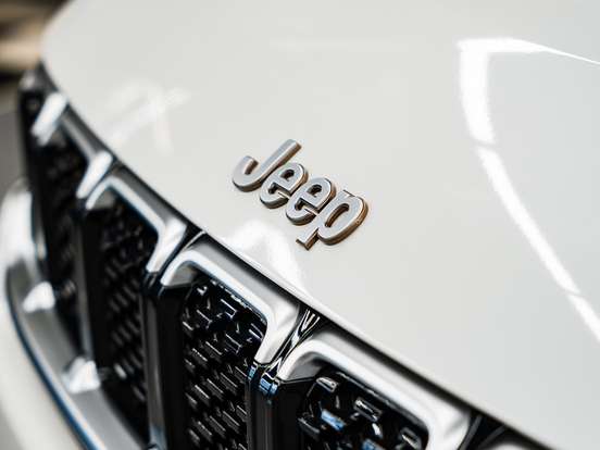 JEEP-COMMANDER-2025