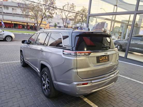 JEEP-COMMANDER-2025