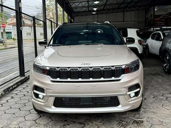 JEEP-COMMANDER-2025