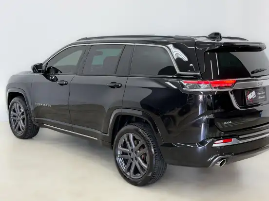 JEEP-COMMANDER-2.0 HURRICANE 4 TURBO GASOLINA OVERLAND AT9 JEEP-COMMANDER-2024