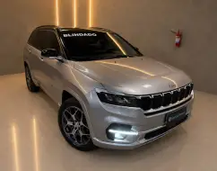 JEEP COMMANDER 2.0 TD380 TURBO DIESEL OVERLAND AT9 JEEP COMMANDER 2.0 TD380 TURBO DIESEL OVERLAND AT9