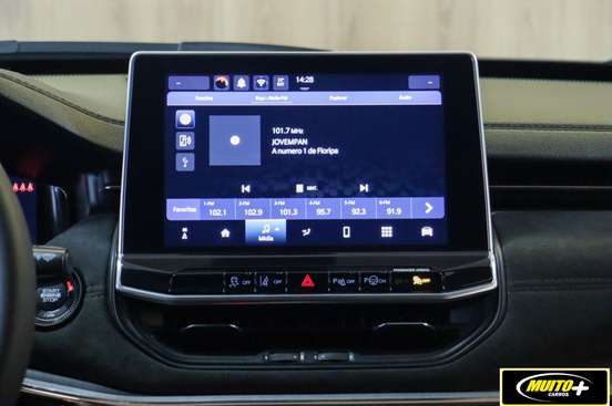 JEEP-COMMANDER-2023
