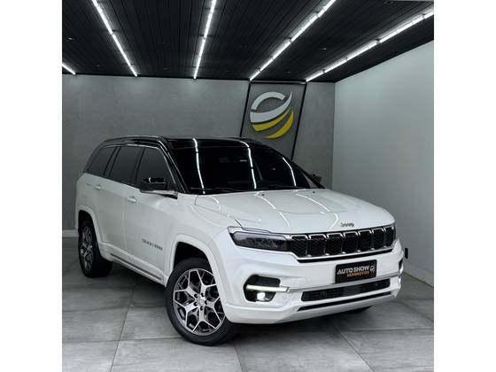 JEEP COMMANDER 2.0 TD380 TURBO DIESEL OVERLAND AT9