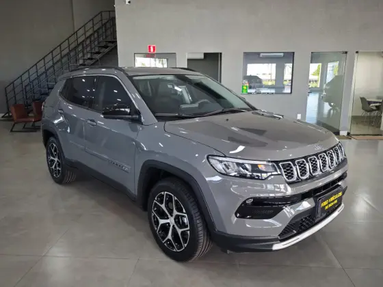 JEEP COMPASS 1.3 T270 TURBO FLEX LONGITUDE AT6