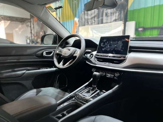 JEEP-COMPASS-2025