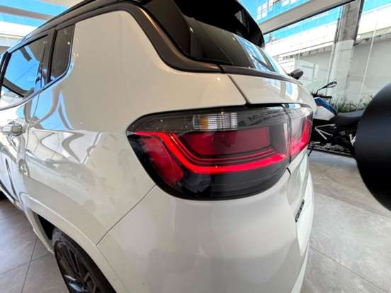 JEEP-COMPASS-2023