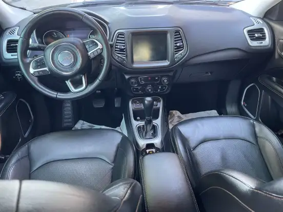 JEEP-COMPASS-2.0 16V FLEX LONGITUDE AUTOMÁTICO JEEP-COMPASS-2019