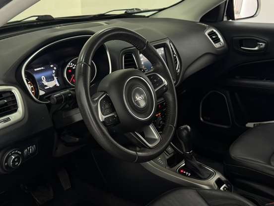 JEEP-COMPASS-2.0 16V DIESEL LONGITUDE 4X4 AUTOMÁTICO JEEP-COMPASS-2019