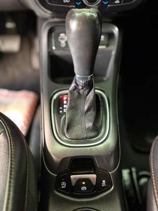 JEEP-COMPASS-2.0 16V FLEX LONGITUDE AUTOMÁTICO JEEP-COMPASS-2018