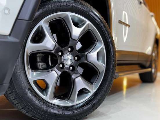 JEEP-COMPASS-2.0 16V FLEX LONGITUDE AUTOMÁTICO JEEP-COMPASS-2019