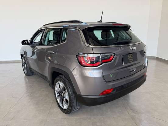 JEEP-COMPASS-2.0 16V FLEX LONGITUDE AUTOMÁTICO JEEP-COMPASS-2019