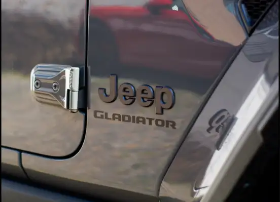 JEEP-GLADIATOR-2022