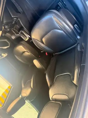 JEEP-RENEGADE-2019
