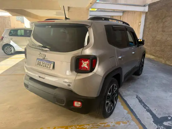 JEEP-RENEGADE-2019
