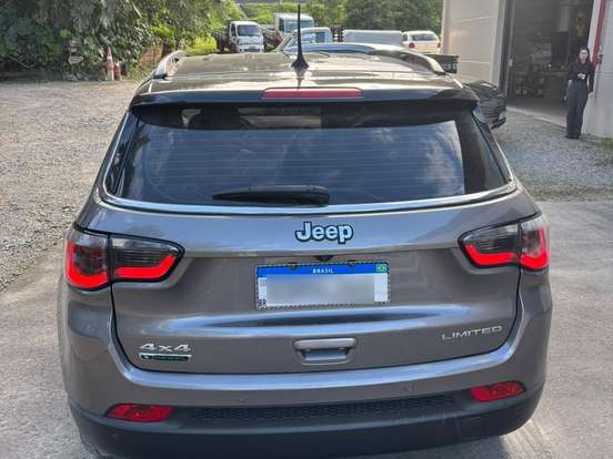 JEEP-COMPASS-2.0 16V DIESEL LIMITED 4X4 AUTOMÁTICO JEEP-COMPASS-2019