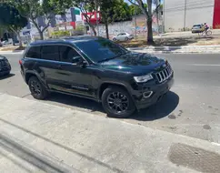 JEEP GRAND CHEROKEE 3.6 LAREDO 4X4 V6 24V GASOLINA 4P AUTOMÁTICO JEEP GRAND CHEROKEE 3.6 LAREDO 4X4 V6 24V GASOLINA 4P AUTOMÁTICO