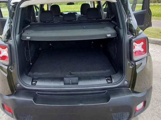 JEEP-RENEGADE-2.0 16V TURBO DIESEL 75 ANOS 4P 4X4 AUTOMÁTICO JEEP-RENEGADE-2016