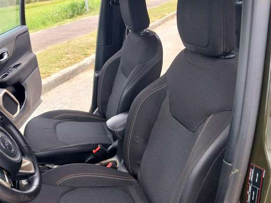 JEEP-RENEGADE-2.0 16V TURBO DIESEL 75 ANOS 4P 4X4 AUTOMÁTICO JEEP-RENEGADE-2016