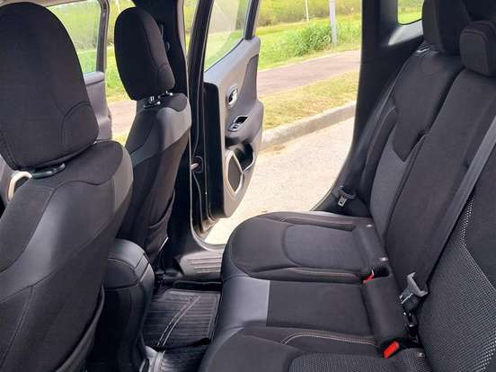JEEP-RENEGADE-2.0 16V TURBO DIESEL 75 ANOS 4P 4X4 AUTOMÁTICO JEEP-RENEGADE-2016