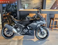 KAWASAKI NINJA 500 KAWASAKI NINJA 500