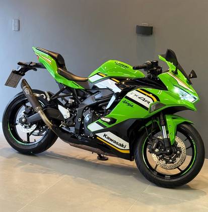 KAWASAKI NINJA ZX-4R 