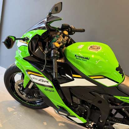 KAWASAKI-NINJA ZX-4R-2024