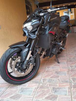 KAWASAKI-Z900-2021