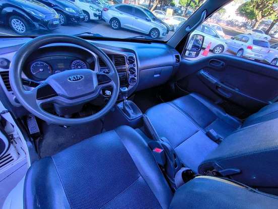 KIA-BONGO-2019