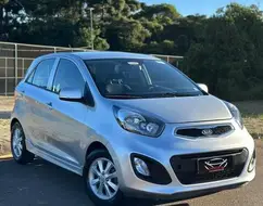 KIA PICANTO 1.0 EX 12V FLEX 4P MANUAL KIA PICANTO 1.0 EX 12V FLEX 4P MANUAL