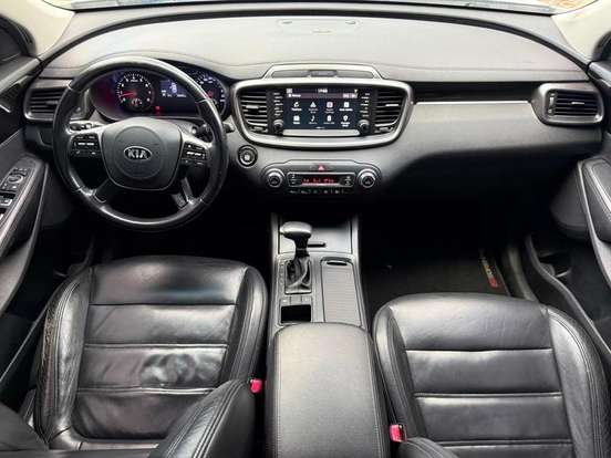 KIA-SORENTO-2.4 16V GASOLINA EX 7L AUTOMÁTICO KIA-SORENTO-2018