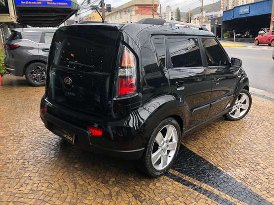 KIA-SOUL-1.6 EX 16V GASOLINA 4P MANUAL KIA-SOUL-2010