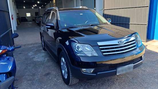 KIA-MOHAVE-2010