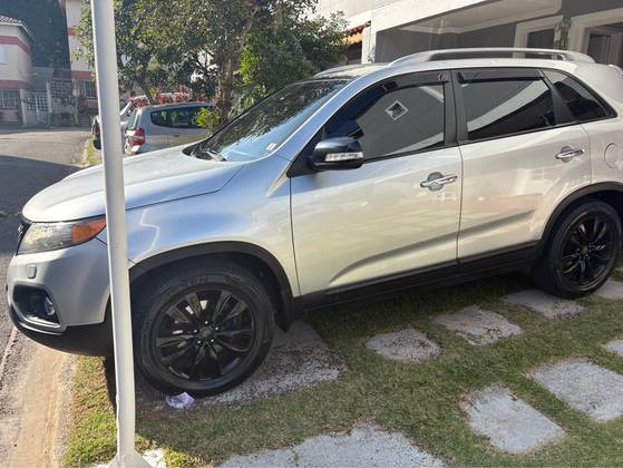 KIA SORENTO 3.5 V6 GASOLINA EX 7L AUTOMATICO