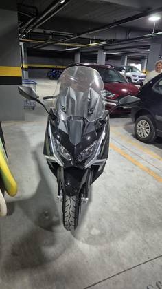 KYMCO AK 550i 