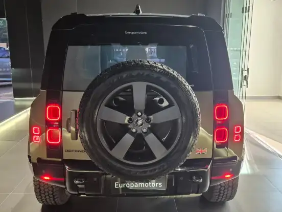LAND ROVER-DEFENDER-2025