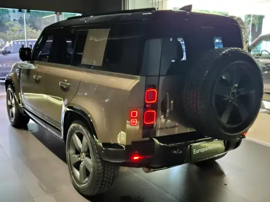 LAND ROVER-DEFENDER-2025
