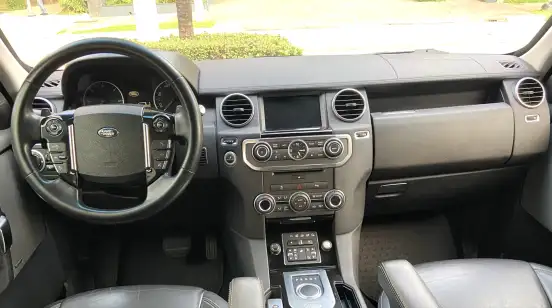 LAND ROVER-DISCOVERY 4-2015