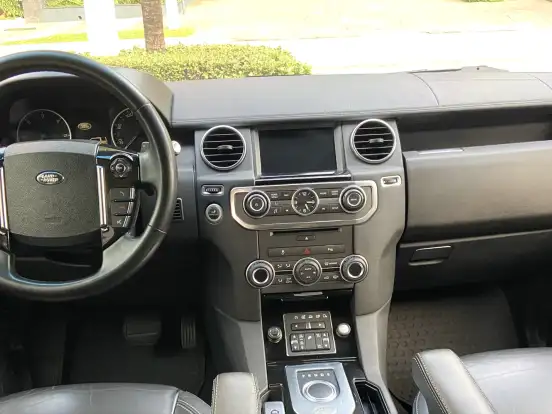 LAND ROVER-DISCOVERY 4-3.0 HSE 4X4 V6 24V BI-TURBO DIESEL 4P AUTOMÁTICO LAND ROVER-DISCOVERY 4-2015