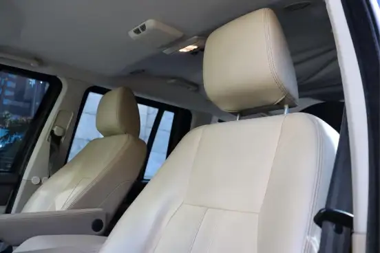 LAND ROVER-DISCOVERY 4-2014