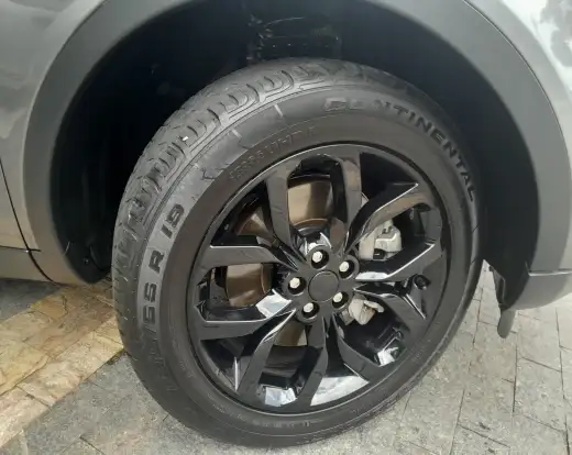 LAND ROVER-DISCOVERY SPORT-2018