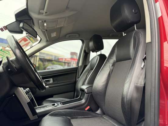 LAND ROVER-DISCOVERY SPORT-2017
