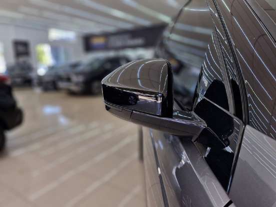 LAND ROVER-DISCOVERY SPORT-2.0 P250 TURBO FLEX R-DYNAMIC SE AUTOMÁTICO LAND ROVER-DISCOVERY SPORT-2024