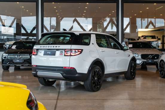 LAND ROVER-DISCOVERY SPORT-2020