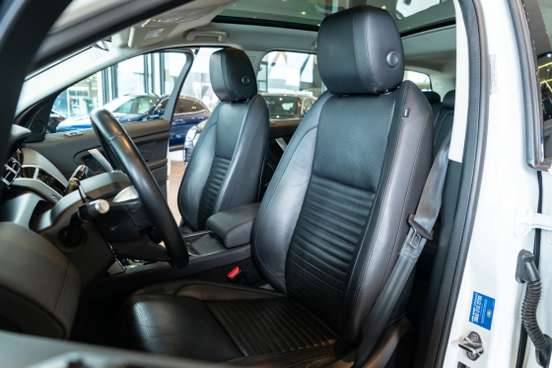 LAND ROVER-DISCOVERY SPORT-2020