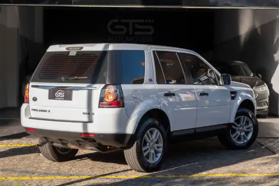 LAND ROVER-FREELANDER 2-2013