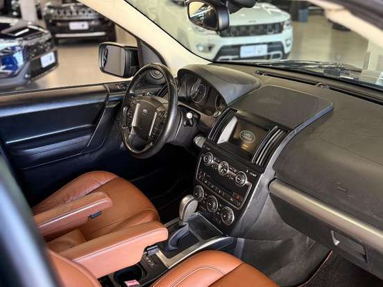 LAND ROVER-FREELANDER 2-2.0 HSE SI4 16V GASOLINA 4P AUTOMÁTICO LAND ROVER-FREELANDER 2-2013