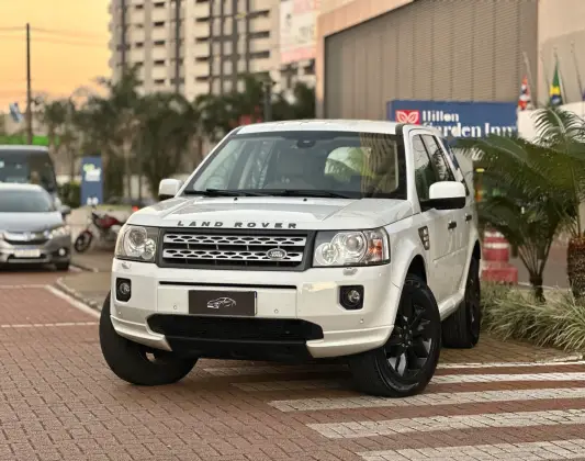 LAND ROVER FREELANDER 2 3.2 SE 6V 24V GASOLINA 4P AUTOMÁTICO