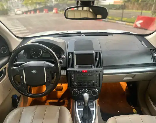 LAND ROVER-FREELANDER 2-2012